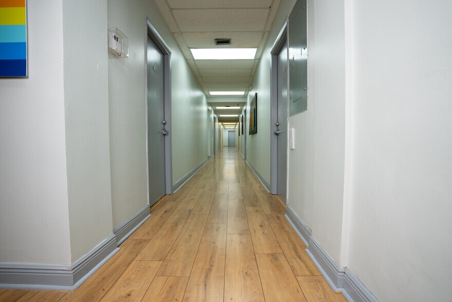 More Photos Of 1000 E Atlantic Blvd, Pompano Beach Office For Sale