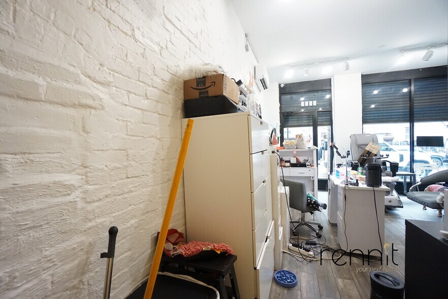 More Photos Of 1093 Putnam Ave, Brooklyn Storefront Retail Residential For Lease