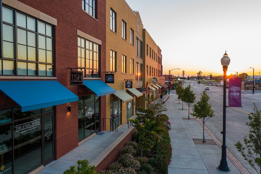 More Photos Of 201 S Main St, Owasso Apartments For Lease