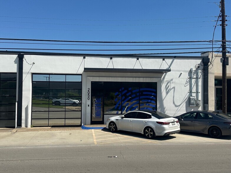 Primary Photo Of 2062 Irving Blvd, Dallas Unknown For Lease