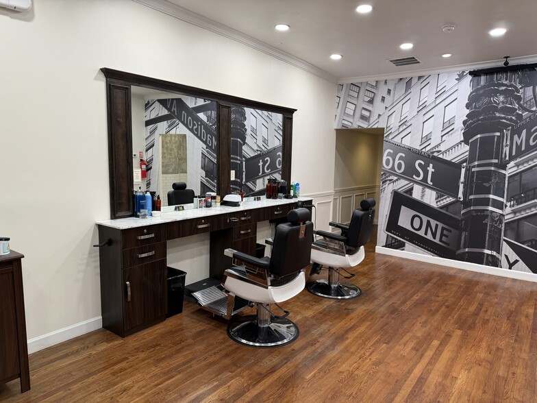 More Photos Of 934 River Rd, Edgewater Storefront For Sale