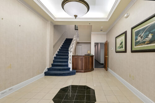 More Photos Of 4176 Canal St, New Orleans Office For Sale