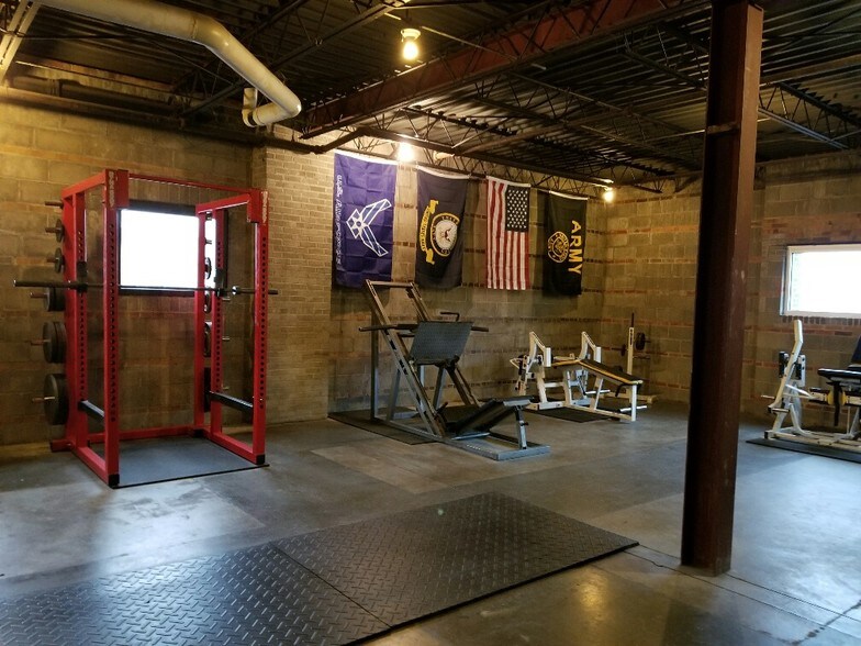 More Photos Of 1131 Central Ave, Middletown Loft Creative Space For Sale