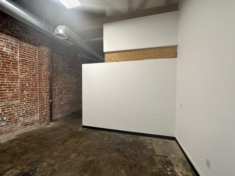 More Photos Of 3608-3610 San Fernando Rd, Glendale Loft Creative Space For Sale