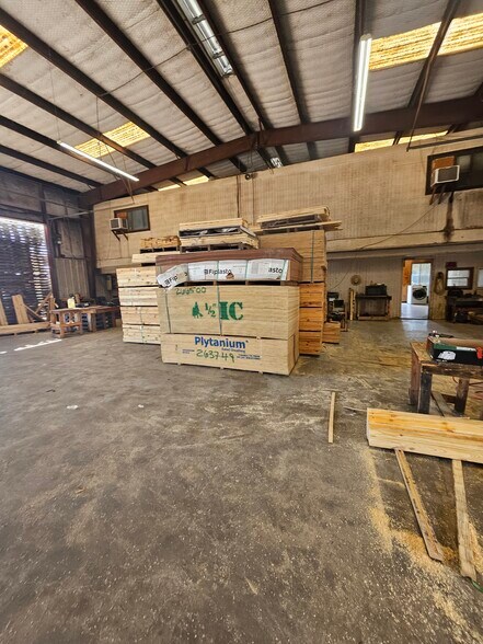 More Photos Of 10350 W Montgomery Rd, Houston Warehouse For Sale