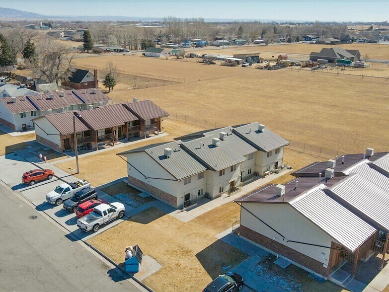 More Photos Of 268-408 1220 South St, Vernal Apartments For Sale