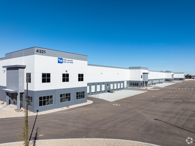 More Photos Of 4321 Muller Dr, Caldwell Distribution For Lease