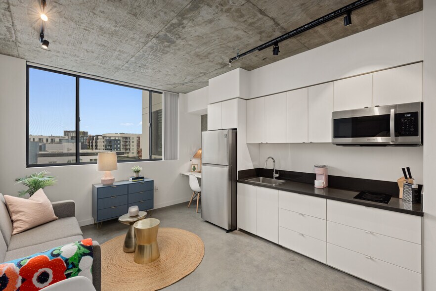 More Photos Of 454 13th St, San Diego Apartments For Sale