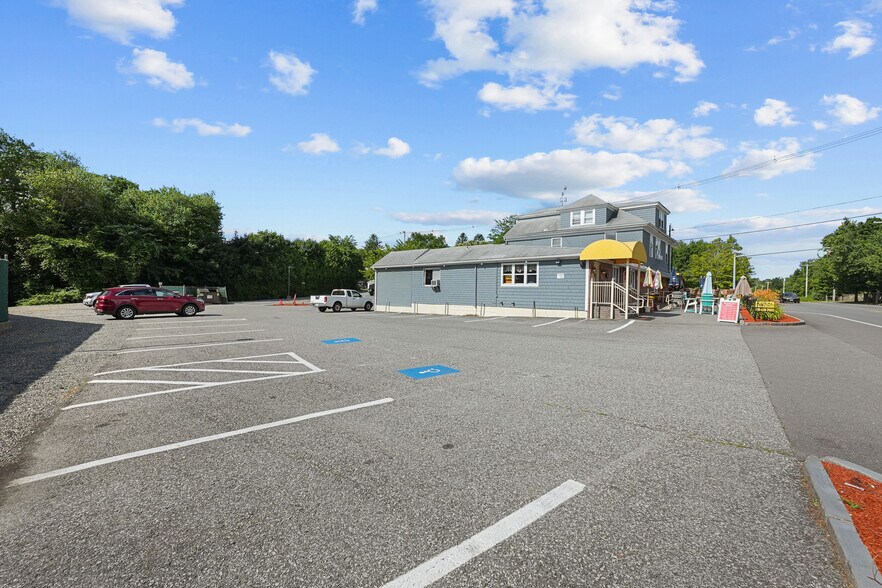 More Photos Of 569 Winthrop St, Rehoboth General Retail For Sale