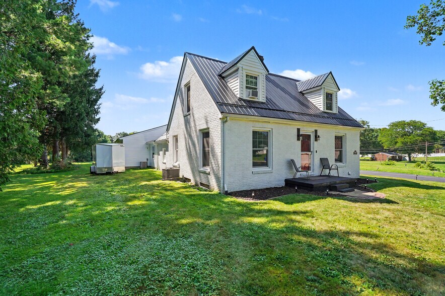 More Photos Of 9248 Woodworth Rd, North Lima Apartments For Sale