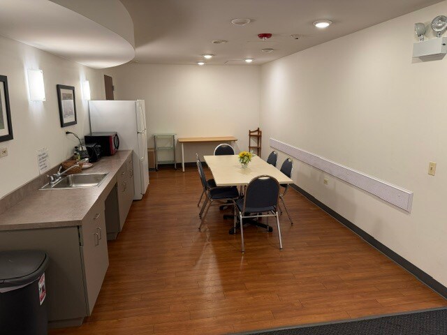 More Photos Of 1114 N Arlington Heights Rd, Arlington Heights Medical For Lease