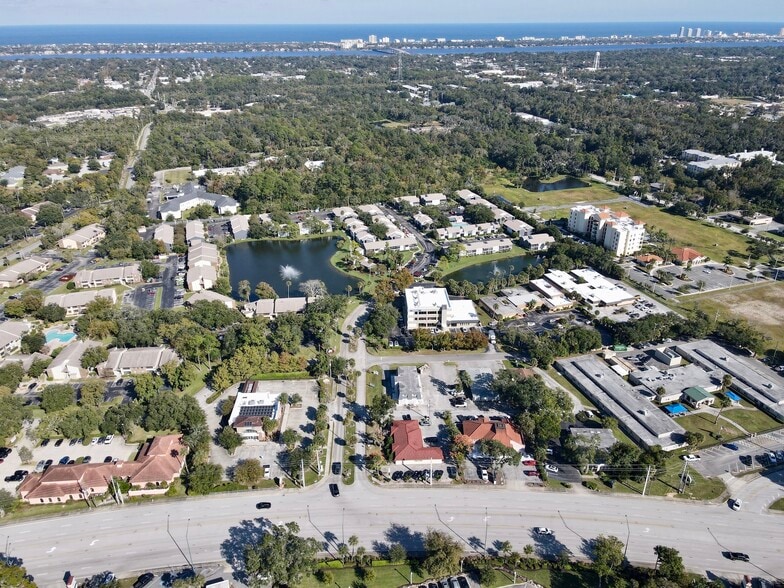 More Photos Of 145 N Nova Rd, Ormond Beach Medical For Sale