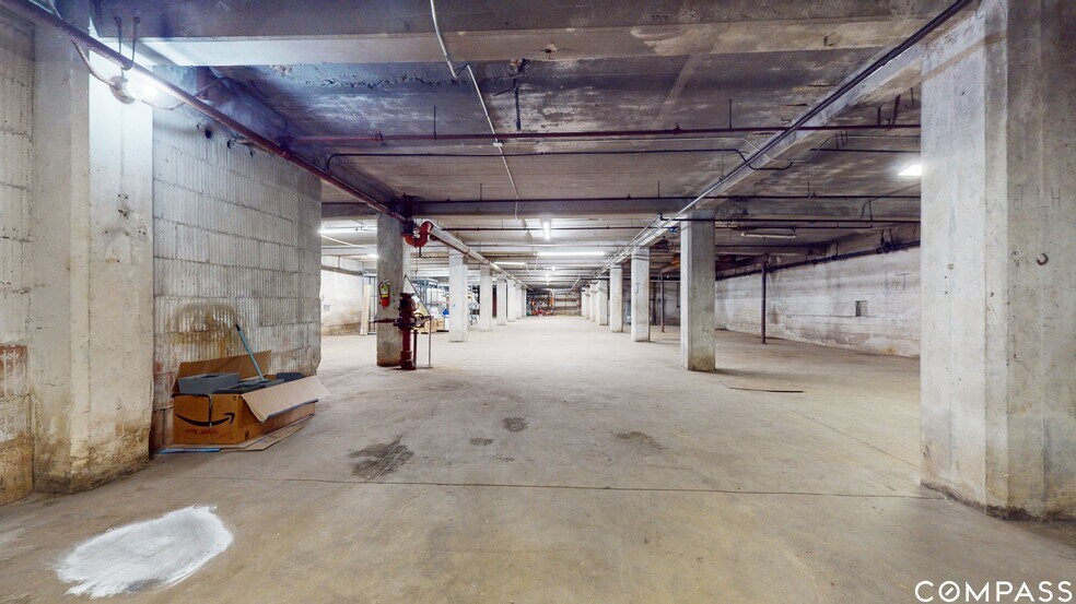 More Photos Of 2241 S Wabash Ave, Chicago Loft Creative Space For Sale