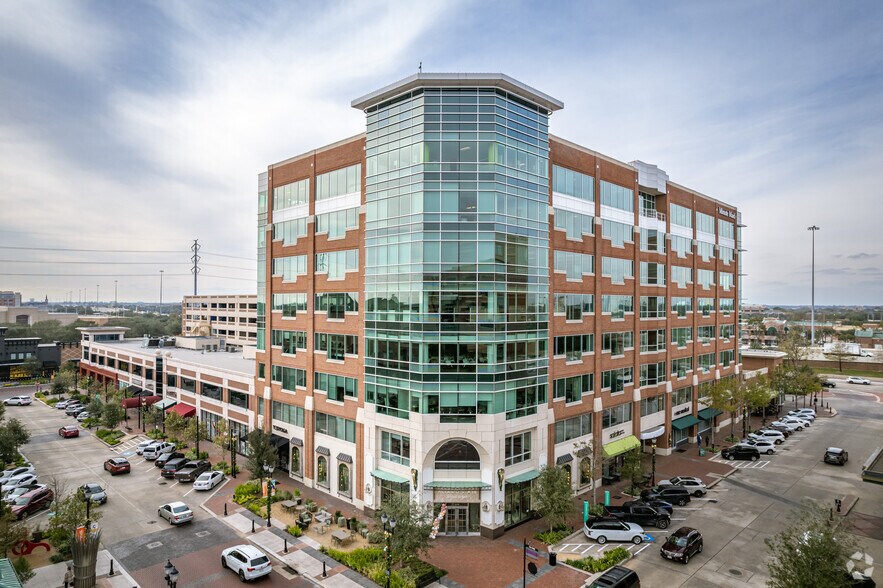 More Photos Of 2150 Town Square Pl, Sugar Land Office For Lease