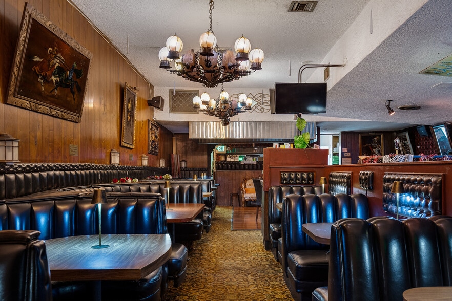 More Photos Of 3020 W Main St, Alhambra Restaurant For Sale