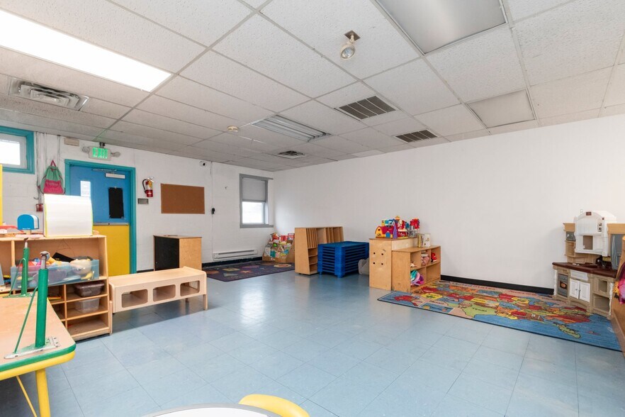 More Photos Of 211 Wise Ave, Dundalk Schools For Sale