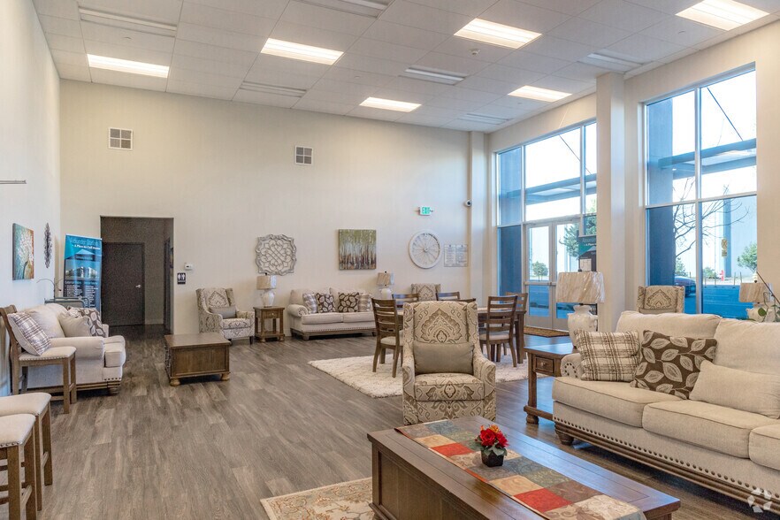 More Photos Of 200 E 10th St, Gilroy Apartments For Lease