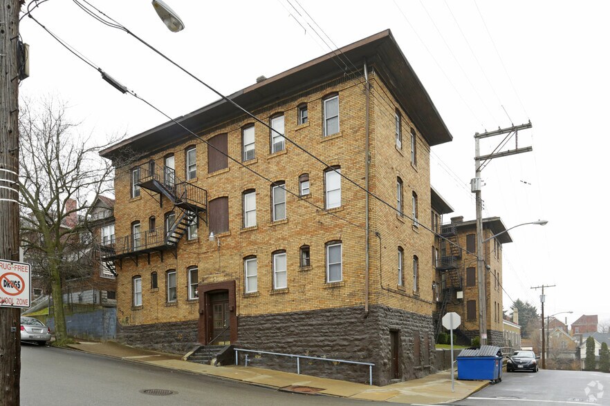 More Photos Of 200 E Elizabeth St, Pittsburgh Apartments For Sale