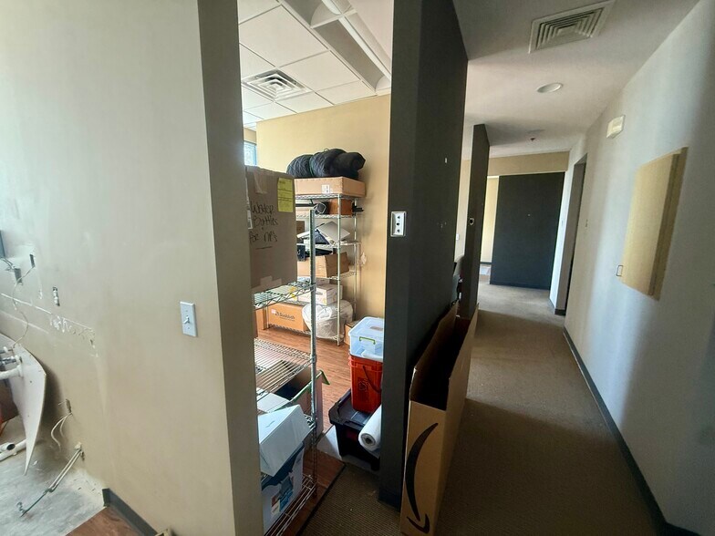 More Photos Of 449621 Us-301, Callahan Medical For Lease