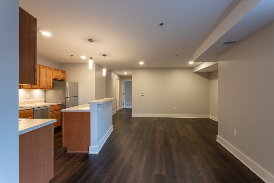 More Photos Of 10 Symphony Circle, Buffalo Apartments For Sale