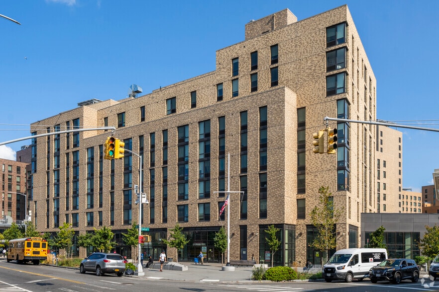 Primary Photo Of 1725 Village Ln, Far Rockaway Apartments For Lease