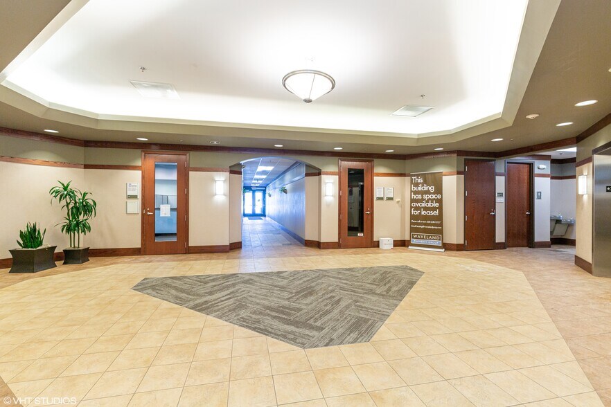 More Photos Of 1710 N Randall Rd, Elgin Medical For Lease