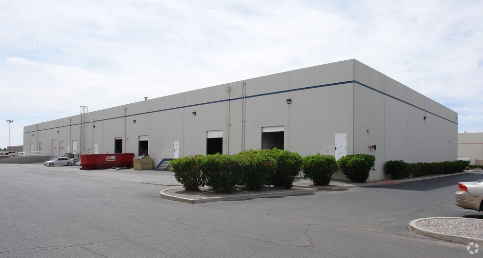 More Photos Of 28 Concord St, El Paso Warehouse For Lease