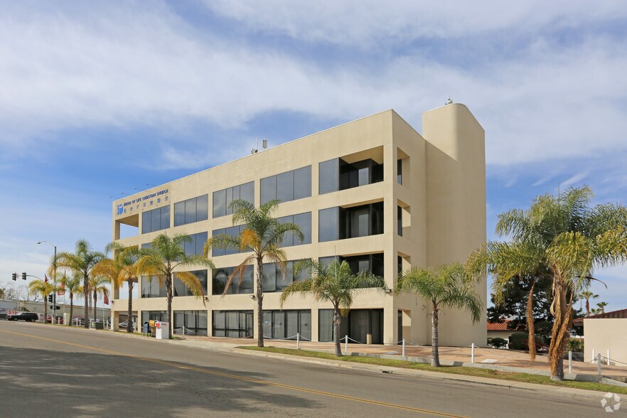 More Photos Of 7084 Miramar Rd, San Diego Office For Lease