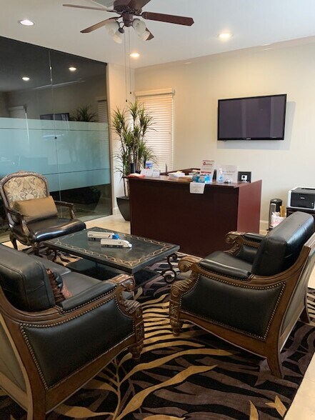 More Photos Of 5507 Louetta Rd, Spring Medical For Sale