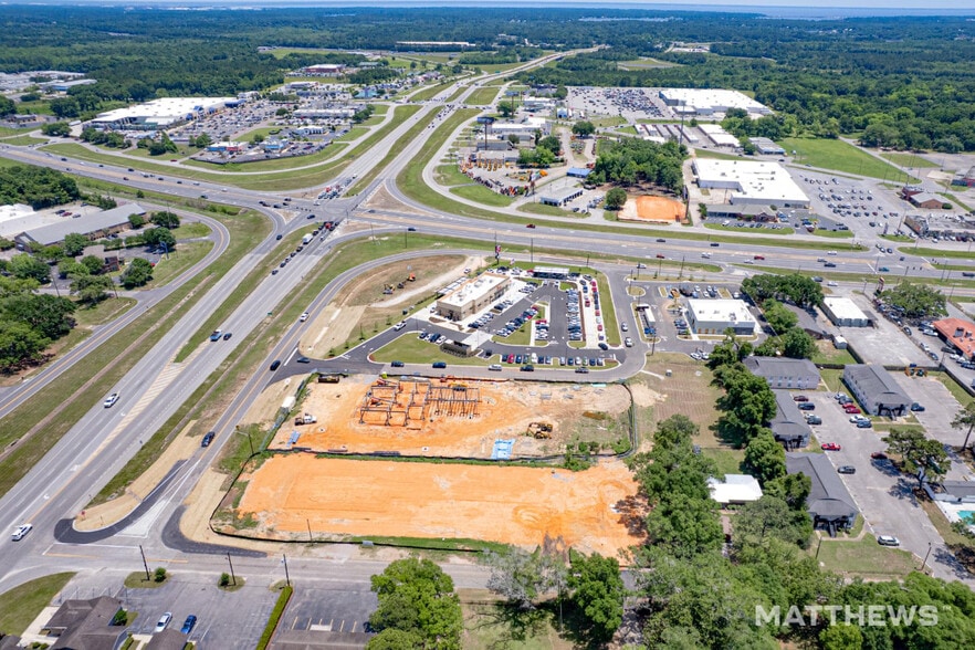 More Photos Of 5340 US-90, Mobile General Retail For Sale