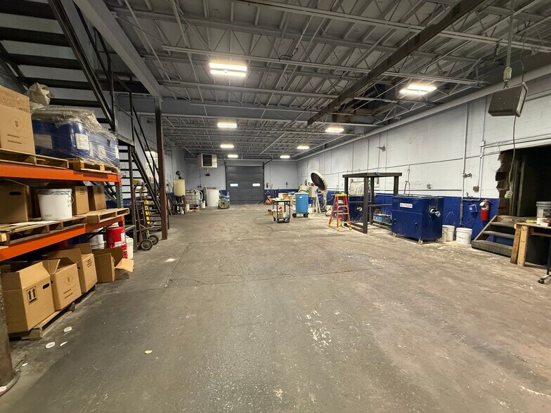 More Photos Of 100 N Penn St, Hatboro Warehouse For Sale