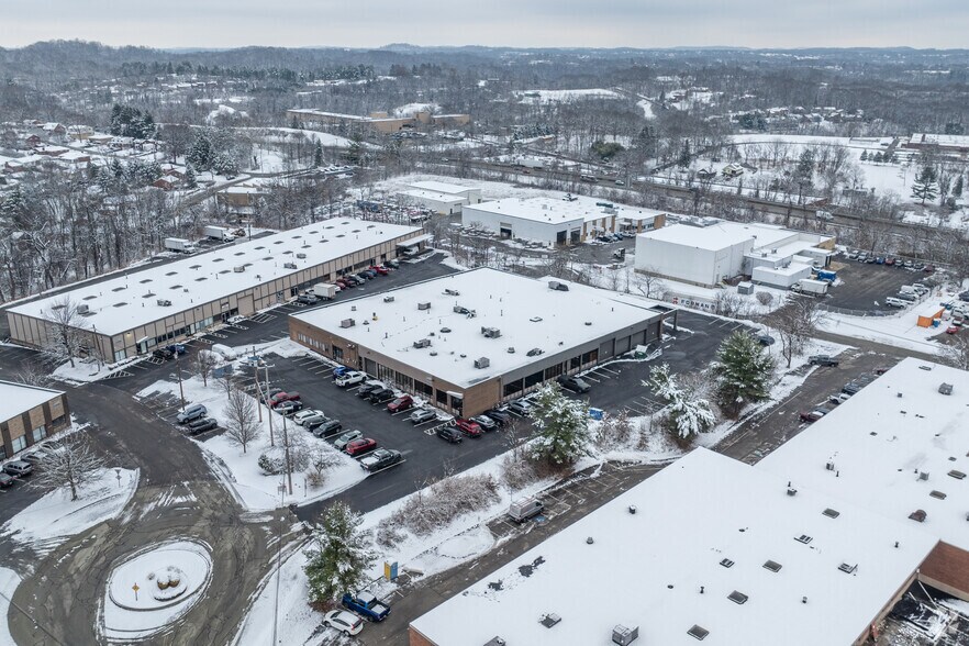 More Photos Of 2500 Eldo Rd, Monroeville Flex For Lease