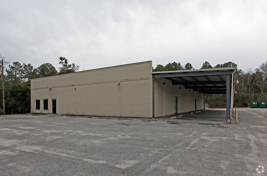 Primary Photo Of 8033 Airway Park Dr, Mobile Light Distribution For Lease