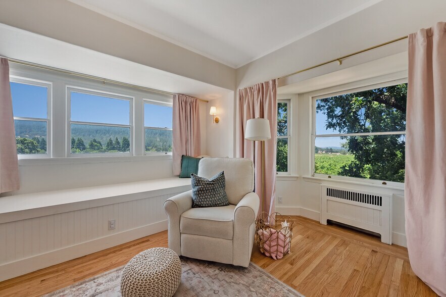 More Photos Of 125 Cristo Ln, Santa Rosa Specialty For Sale