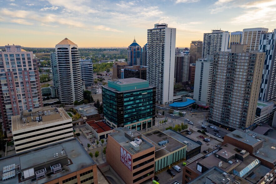 More Photos Of 1000 7th Ave SW, Calgary Office For Lease
