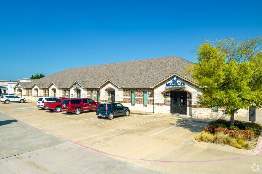 More Photos Of 4815 State Highway 121, The Colony Medical For Lease