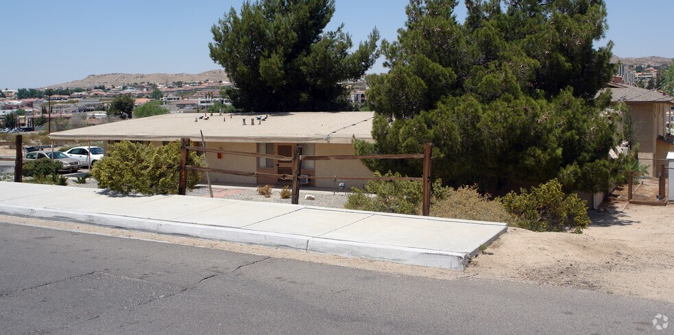 More Photos Of 15771 Kasota Rd, Apple Valley Apartments For Sale