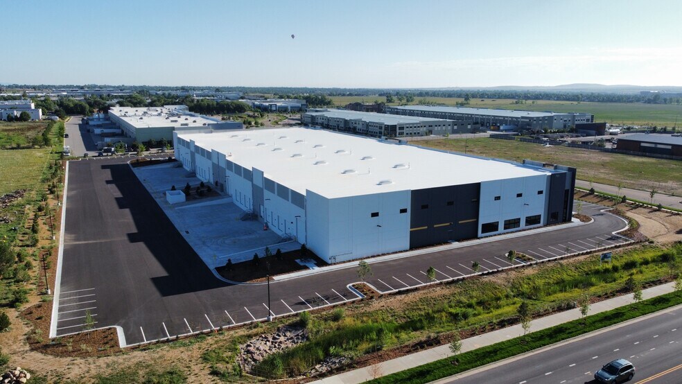 More Photos Of 769 Ctc Blvd, Louisville Warehouse For Lease