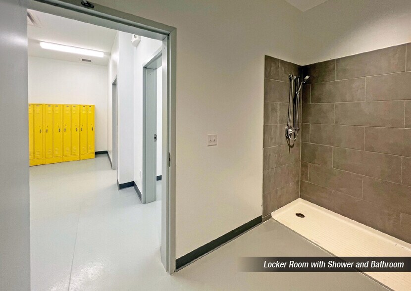 More Photos Of 1391 State Highway 91, Santa Rosa Warehouse For Lease