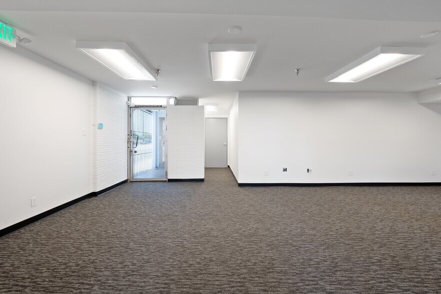 More Photos Of 15916 S Figueroa St, Gardena Warehouse For Sale
