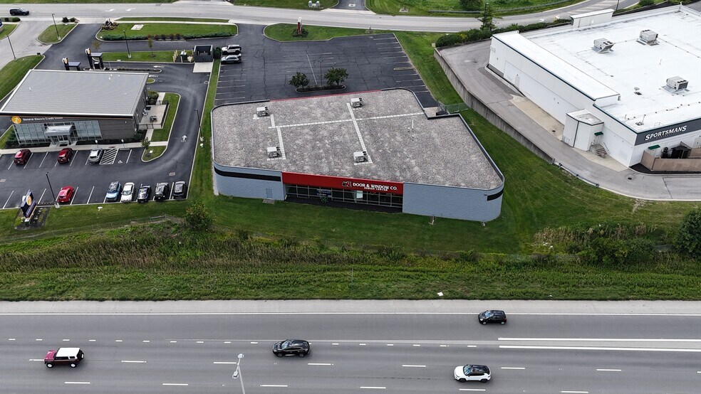 More Photos Of 760 Eastgate South Dr, Cincinnati Freestanding For Lease
