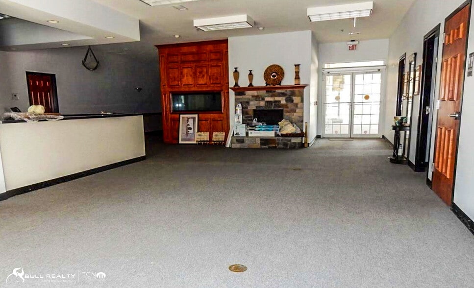 More Photos Of 22 Madras Pky, Newnan Healthcare For Lease