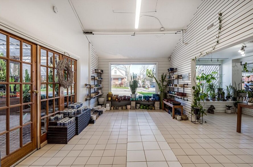 More Photos Of 22 E 25th St, Hamilton Storefront Retail Office For Sale