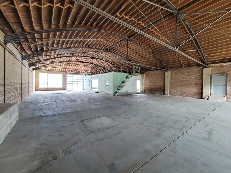 More Photos Of 101 Haskell St, Beaver Dam Freestanding For Sale