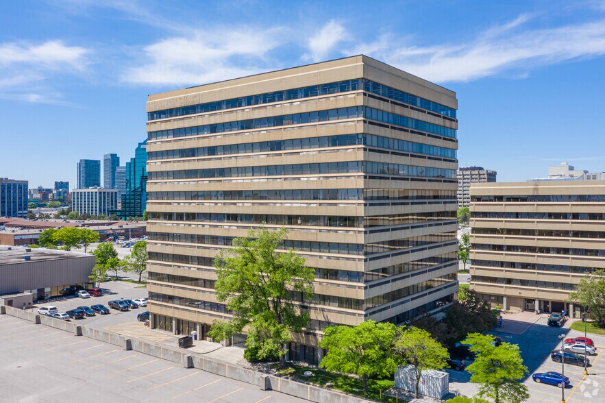 More Photos Of 505 Consumers Rd, Toronto Office For Lease