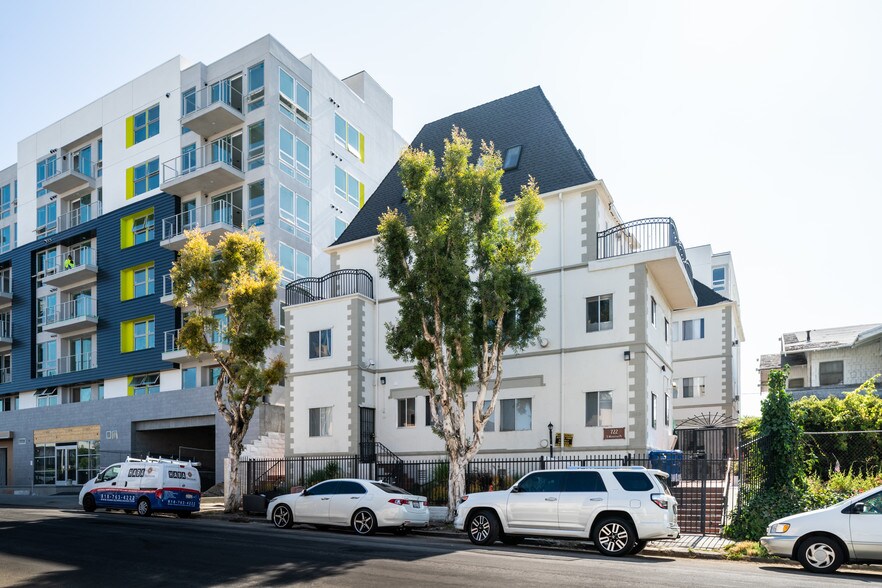 More Photos Of 722 S Manhattan Pl, Los Angeles Apartments For Sale