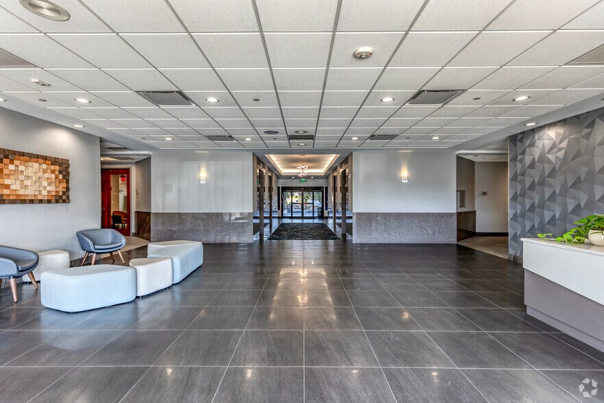 More Photos Of 5401 W Kennedy Blvd, Tampa Coworking Space