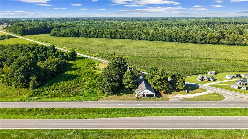 More Photos Of 6640 US Highway 70 W, La Grange Flex For Sale
