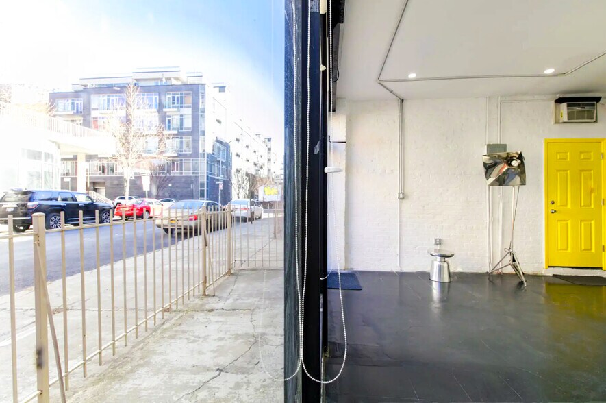 More Photos Of 58 Ainslie St, Brooklyn Freestanding For Lease