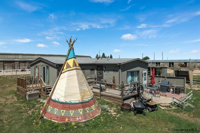 More Photos Of 4717 Thomas Rd, Cheyenne Horse Stables For Sale